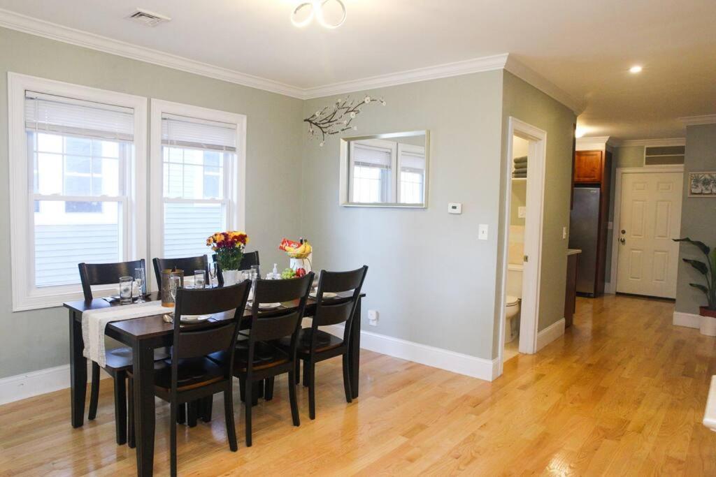 Ferienwohnung Renovated 4Br3Ba Escape - Near Public Transportation Boston Exterior foto